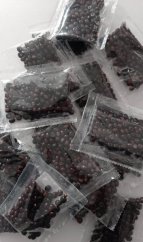 Dřevěné korálky O6 mm  10g tmavě hnědé